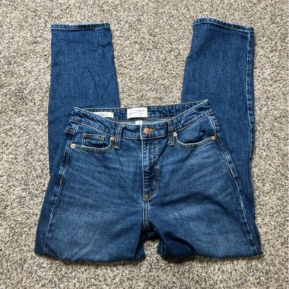 Universal thread size 4/27 distressed high rise slim straight - Picture 8 of 12